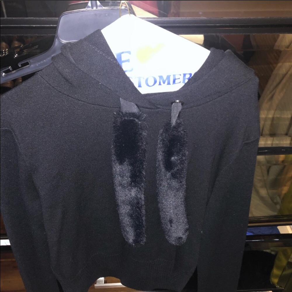 Zara sweatshirt